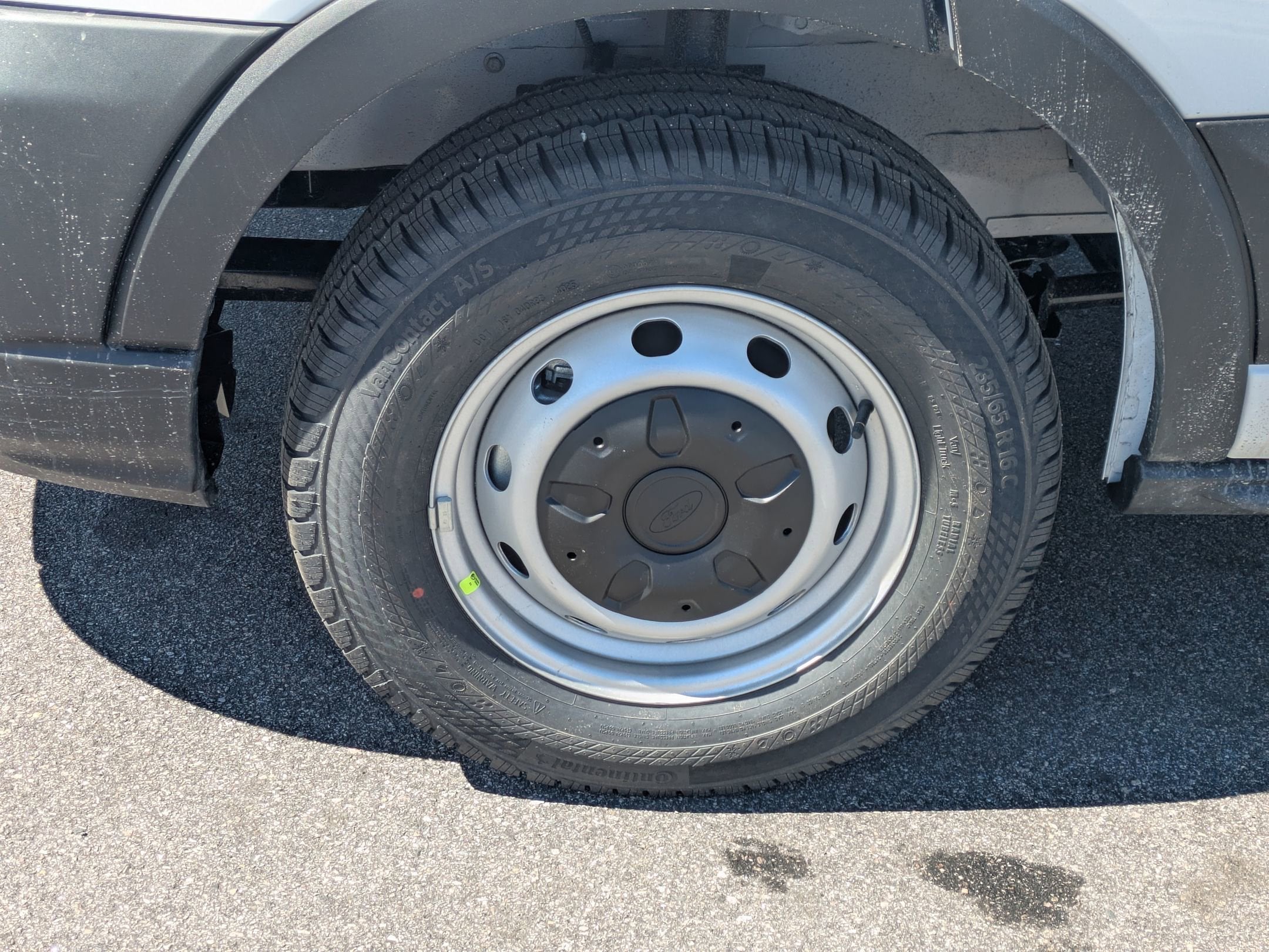 2026 Ford Transit Cargo Van Base