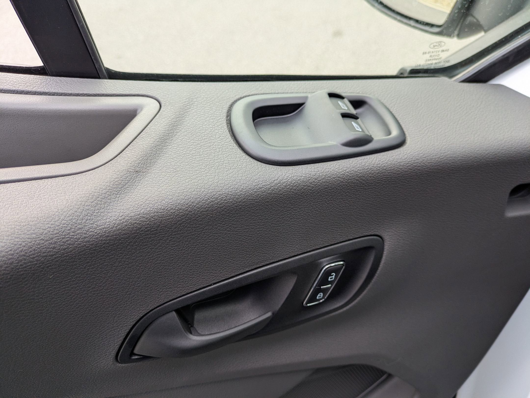 2026 Ford Transit Cargo Van Base