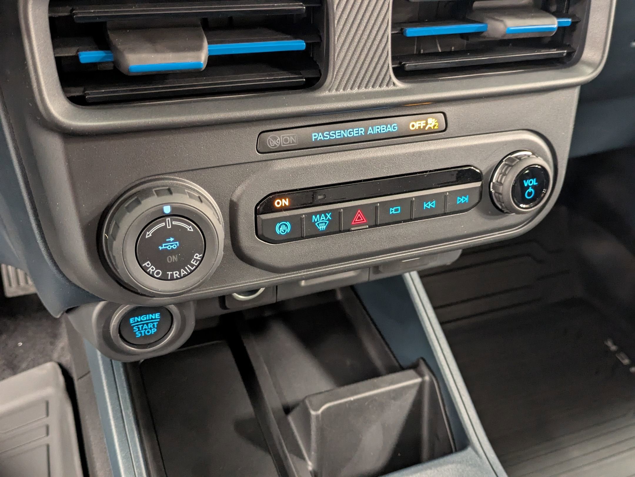 2026 Ford Maverick Lobo High