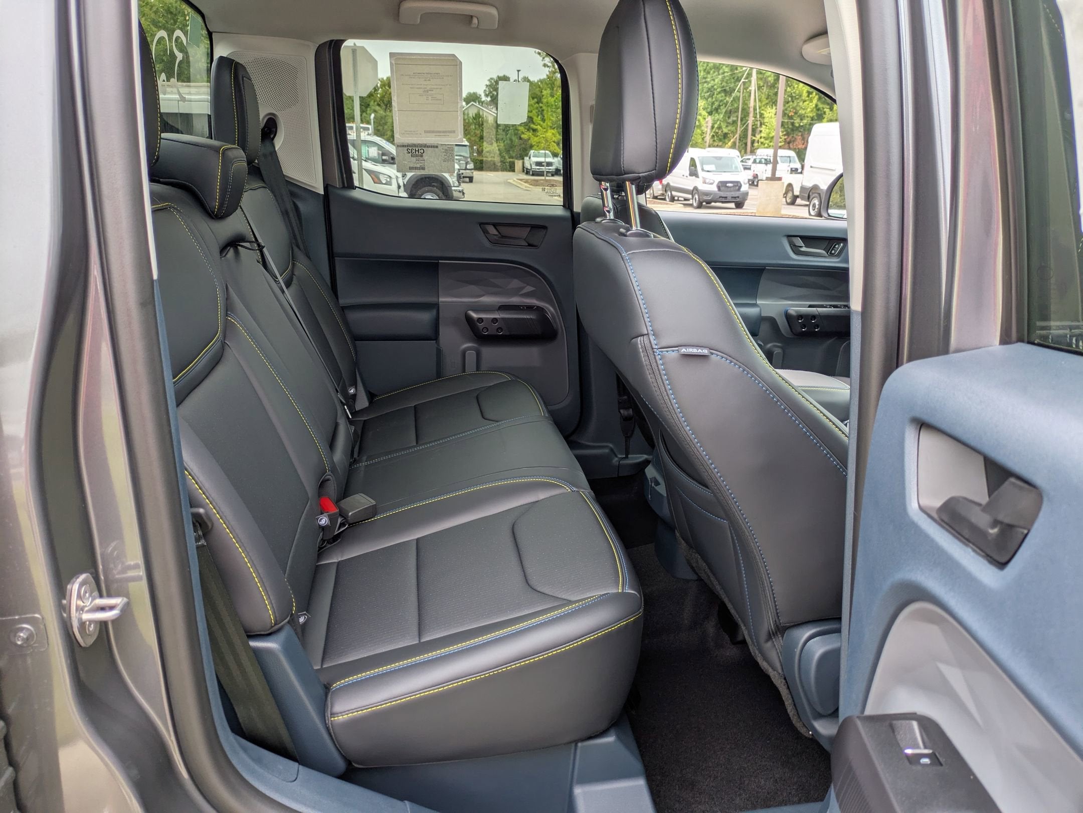 2025 Ford Maverick Lobo Standard