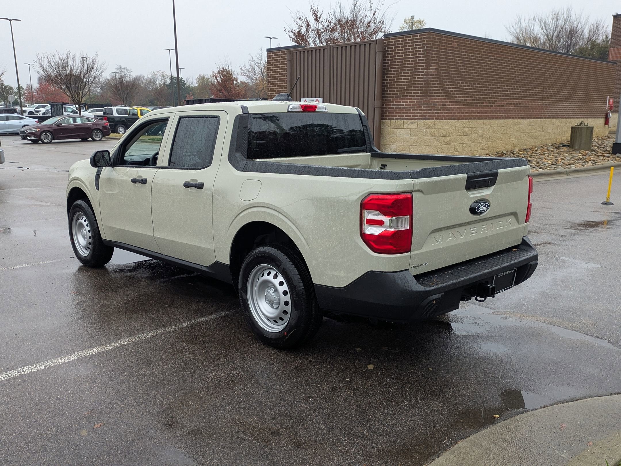 2025 Ford Maverick XL