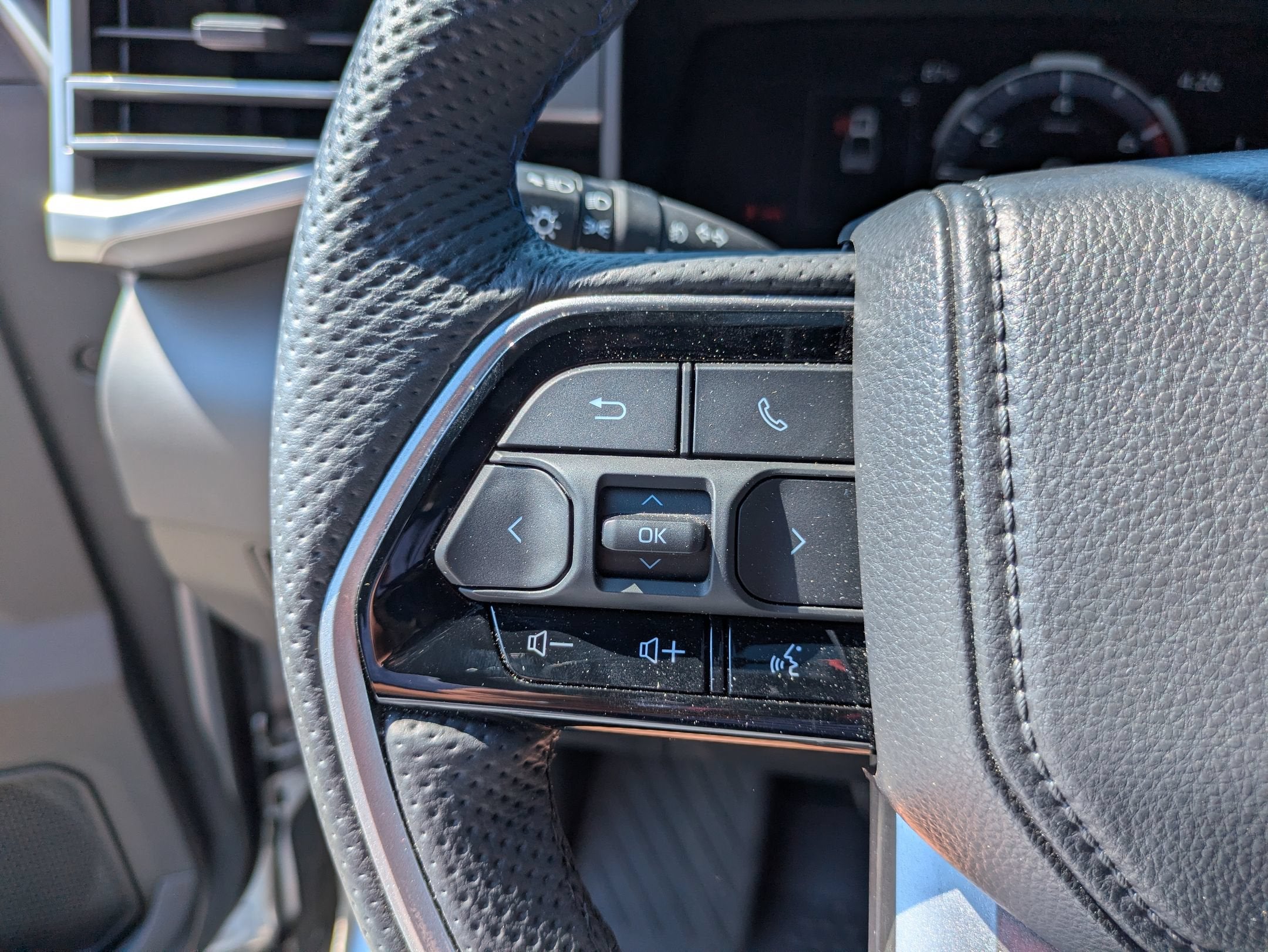2025 Toyota Tundra 4WD Platinum Hybrid