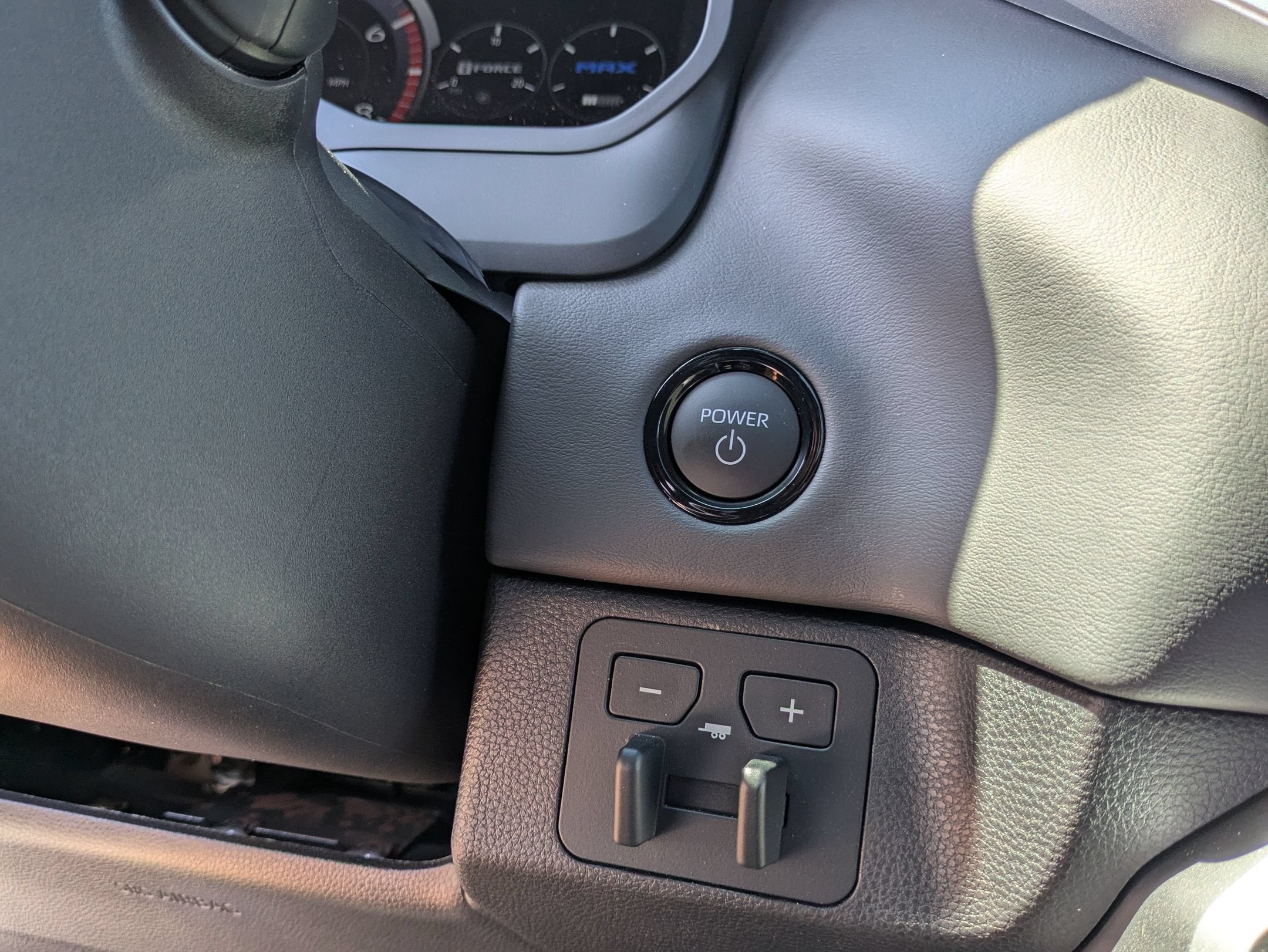 2025 Toyota Tundra 4WD Platinum Hybrid