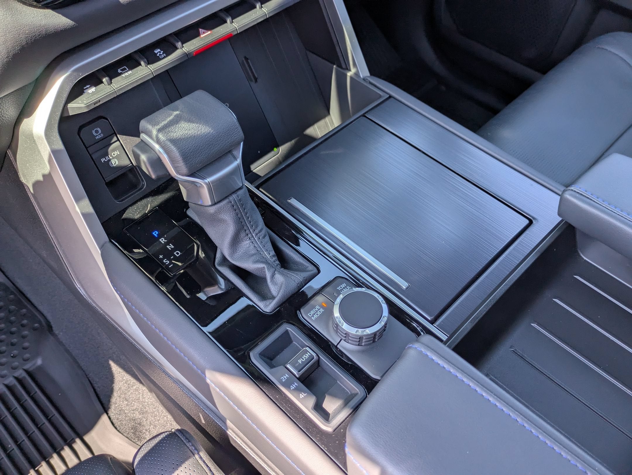 2025 Toyota Tundra 4WD Platinum Hybrid