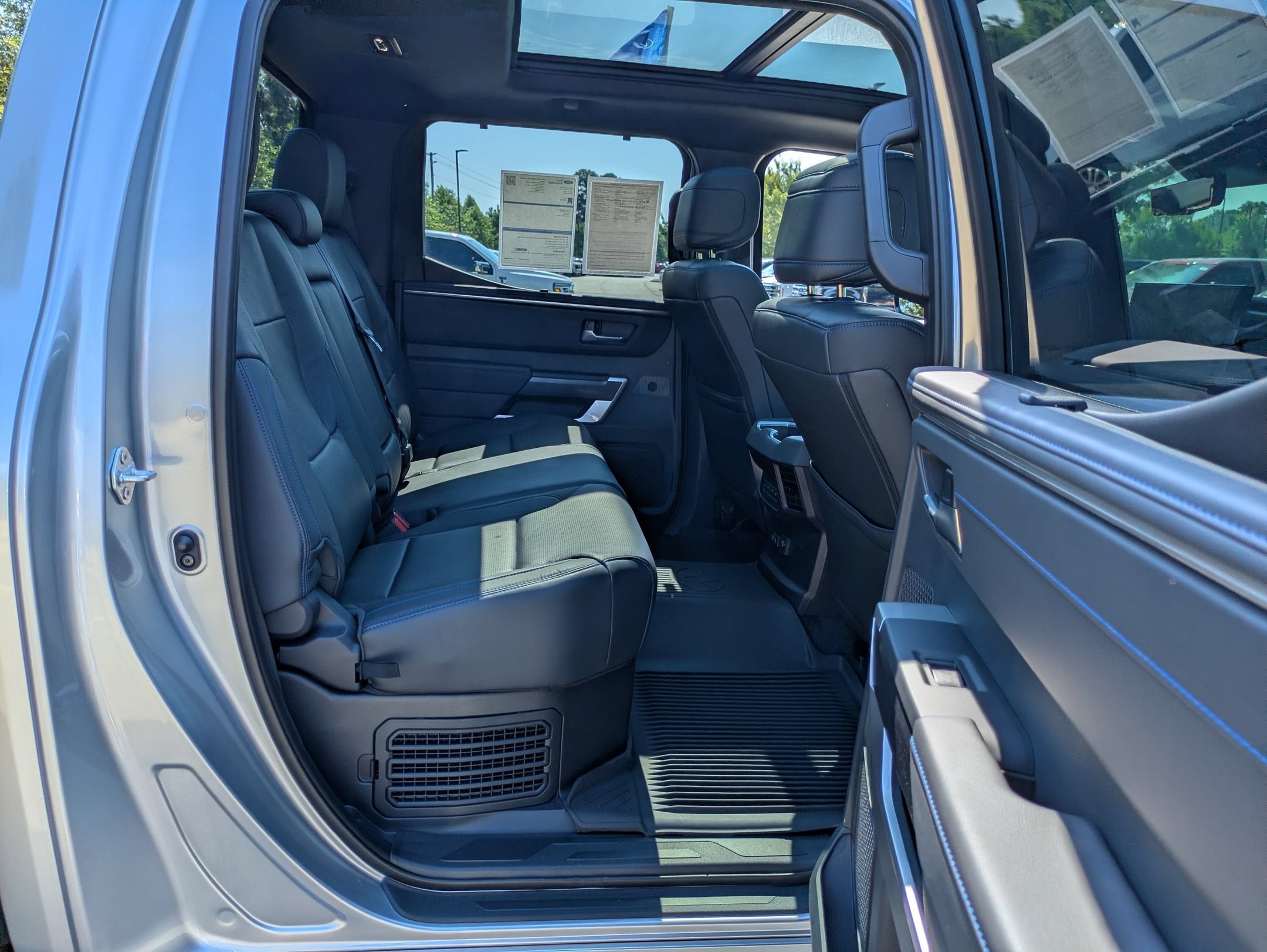 2025 Toyota Tundra 4WD Platinum Hybrid
