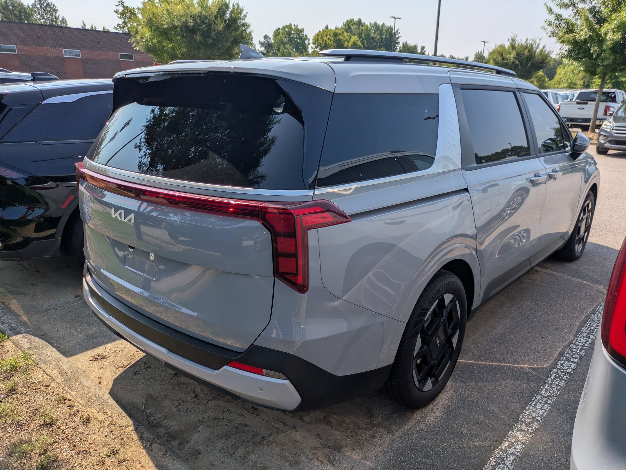 2026 Kia Carnival EX
