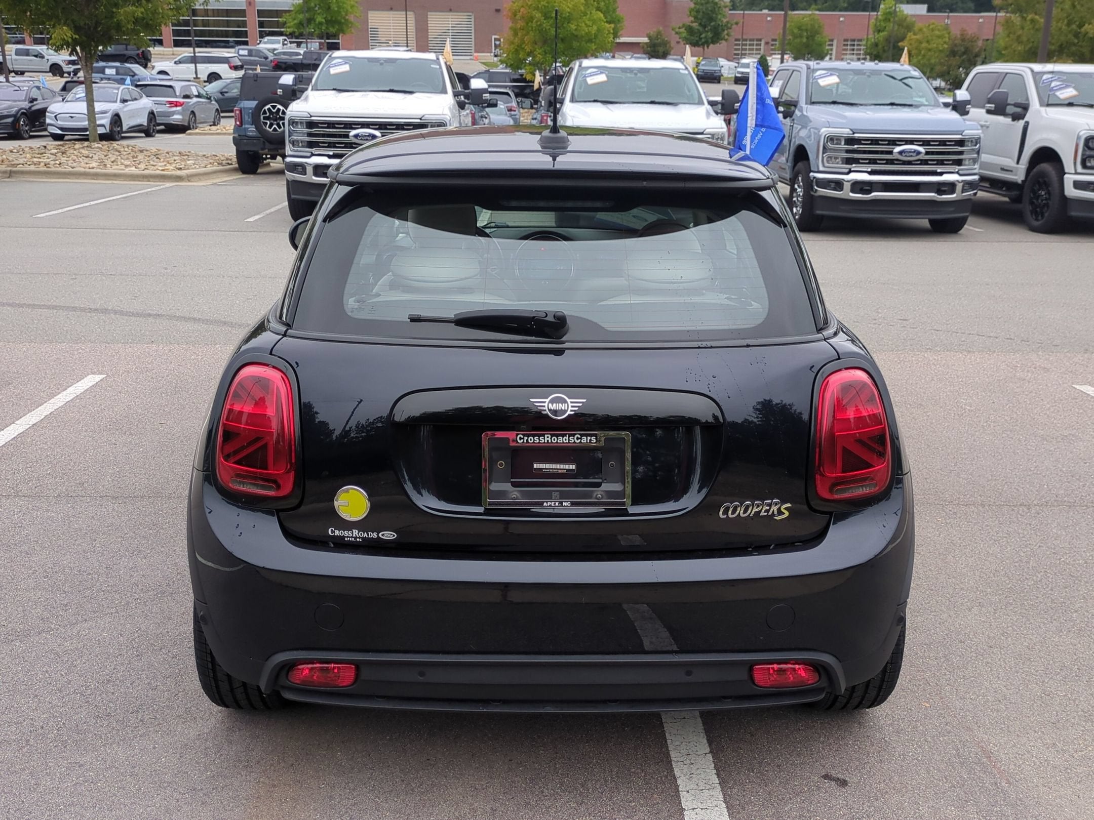 2023 MINI Hardtop 2 Door Cooper SE