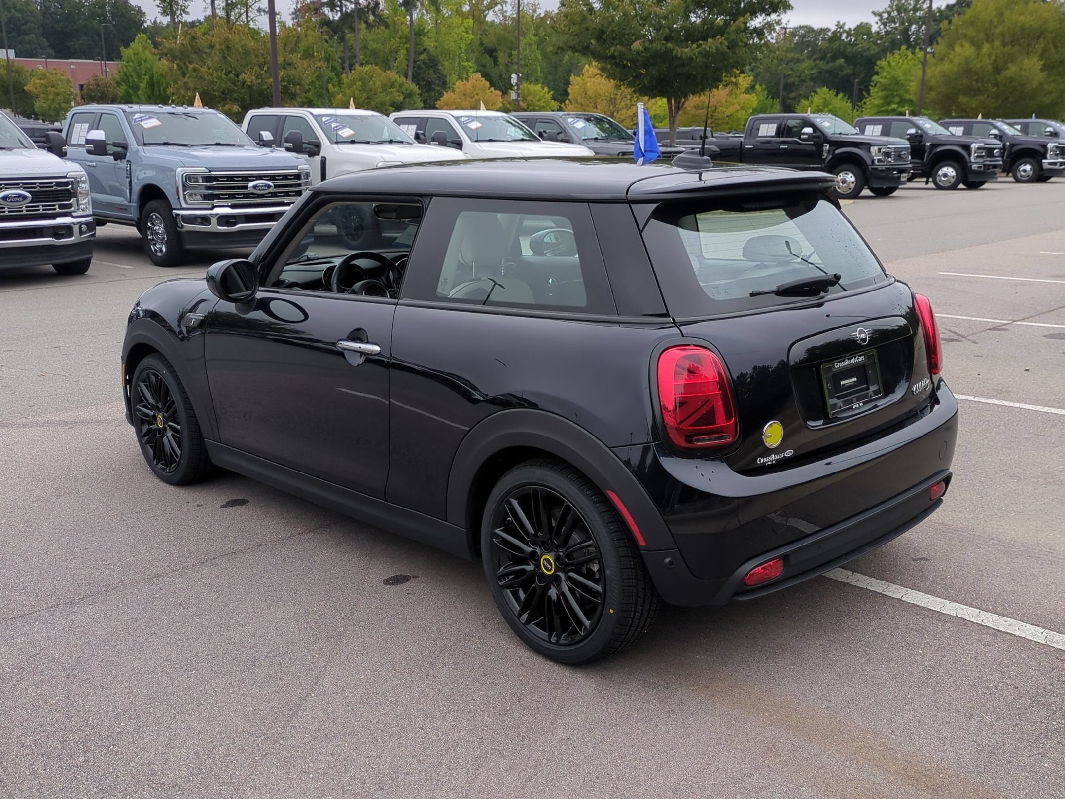 2023 MINI Hardtop 2 Door Cooper SE