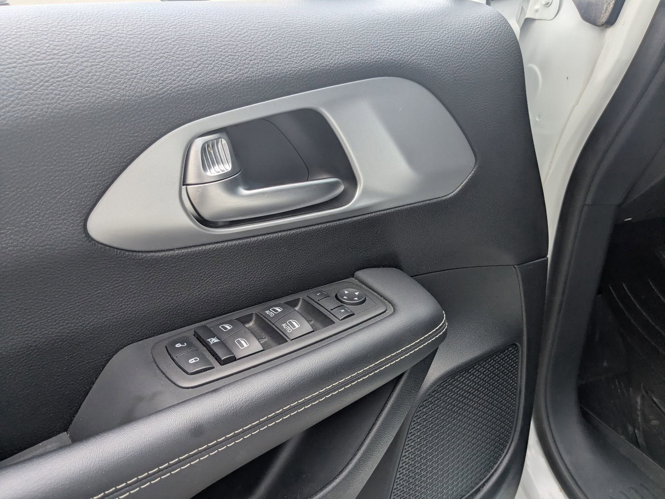 2023 Chrysler Pacifica Touring