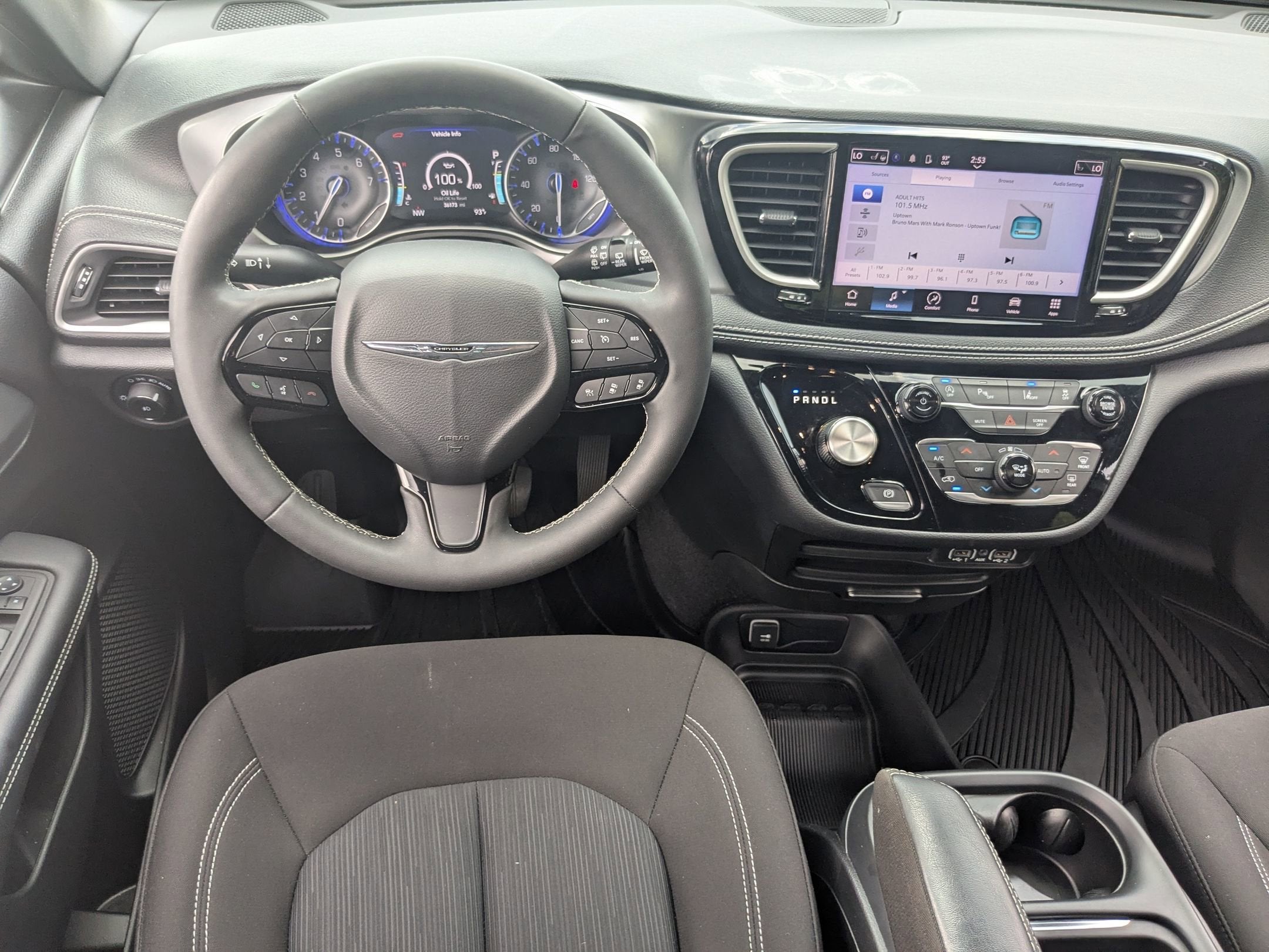 2023 Chrysler Pacifica Touring