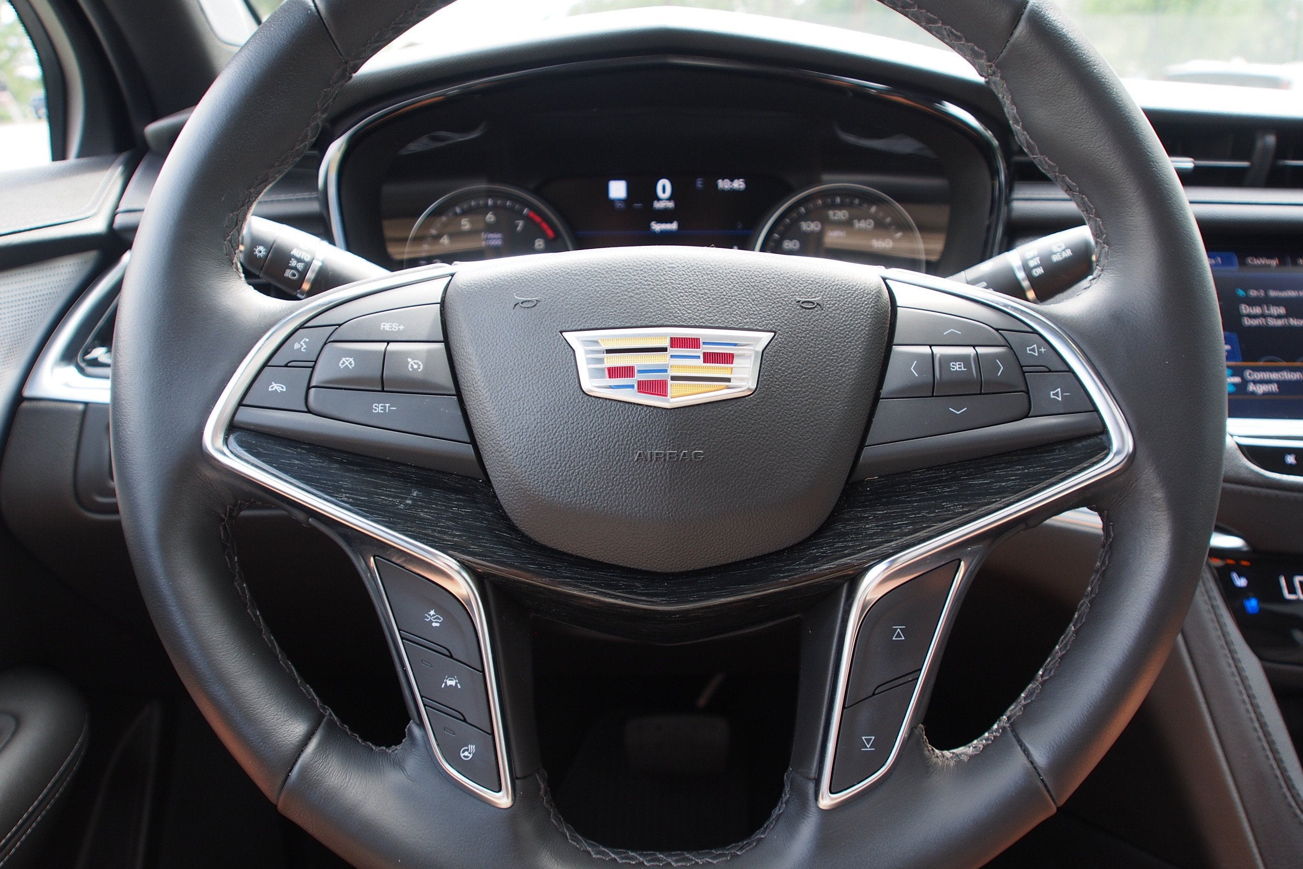 2022 Cadillac XT5 FWD Premium Luxury