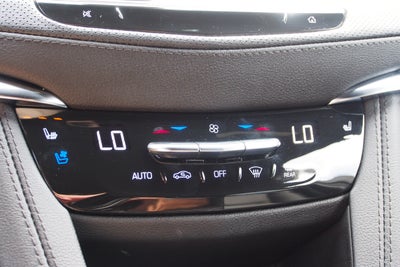 2022 Cadillac XT5 FWD Premium Luxury