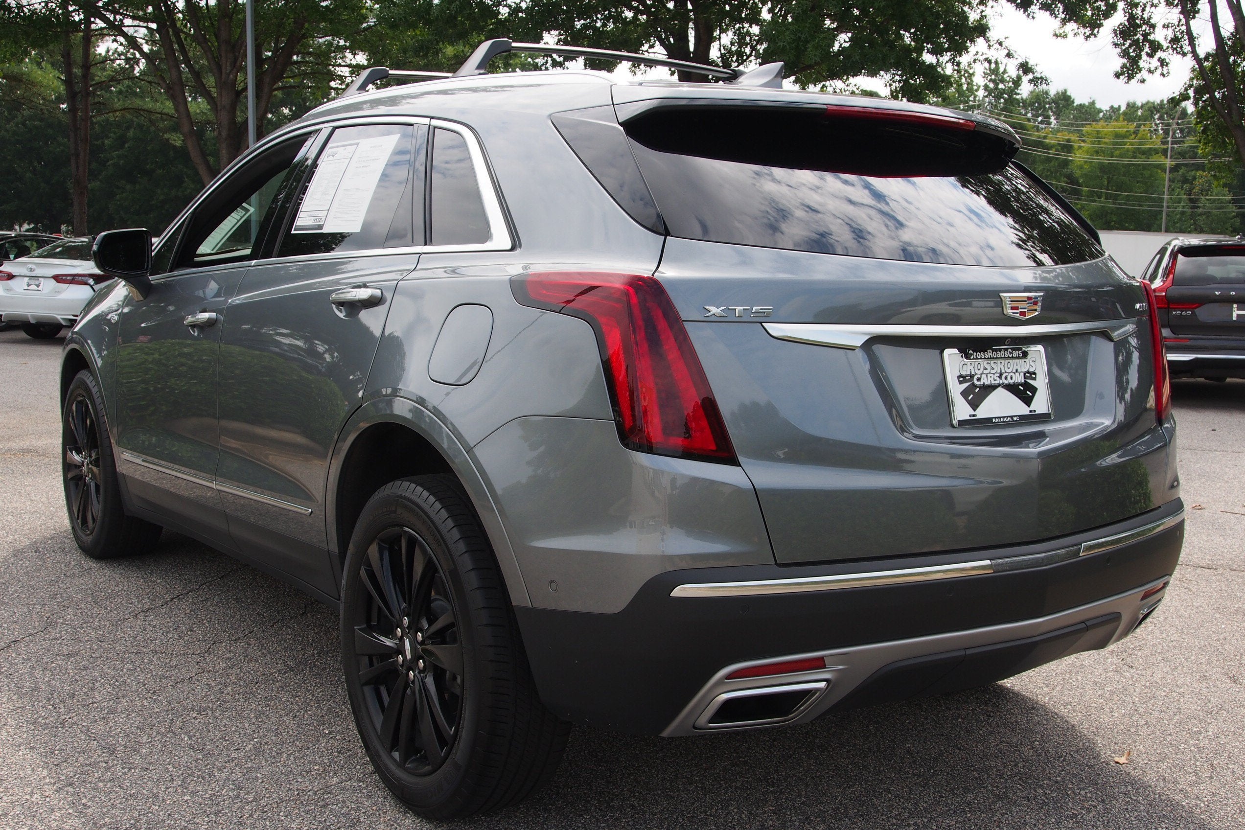 2022 Cadillac XT5 FWD Premium Luxury