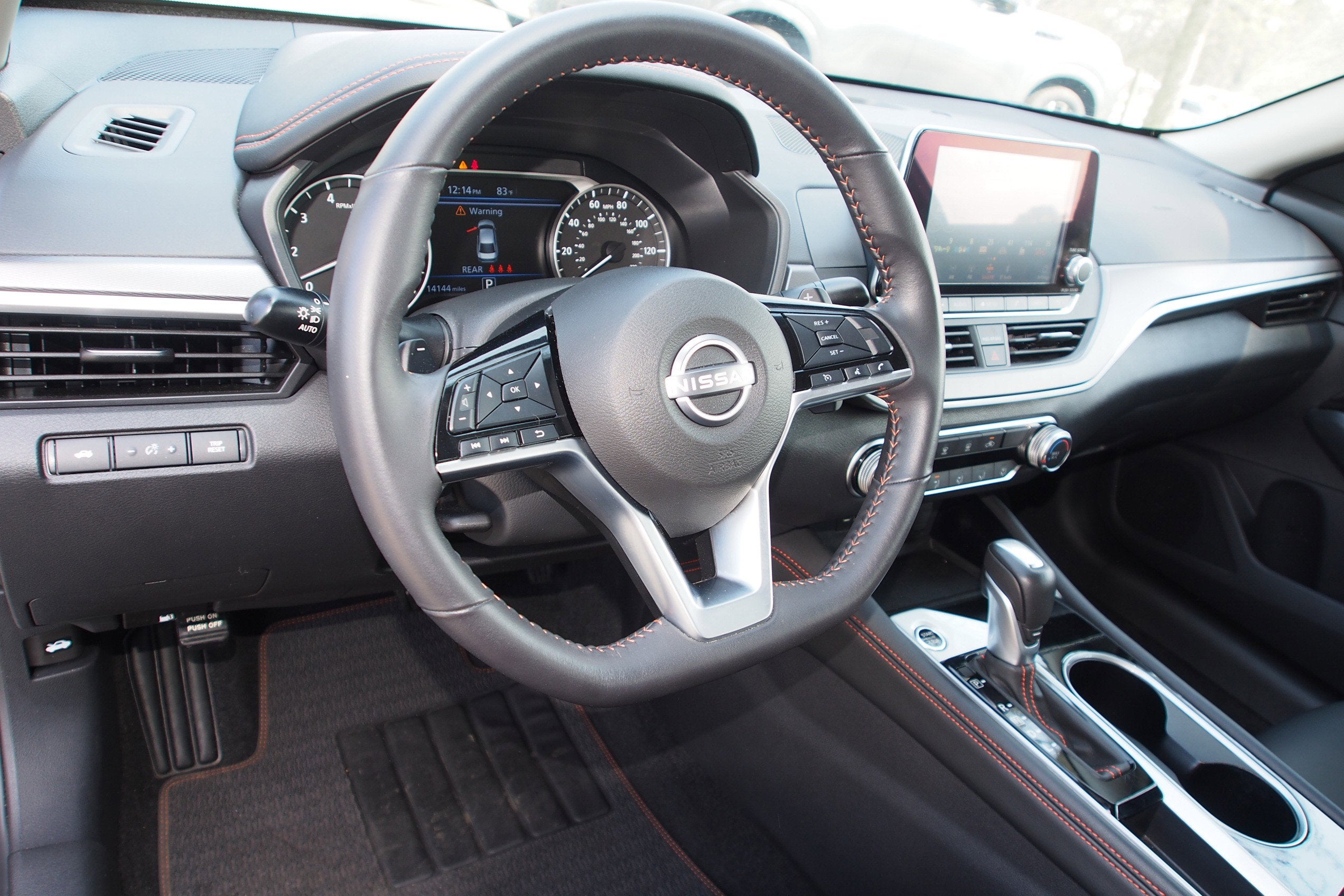 2025 Nissan Altima SR