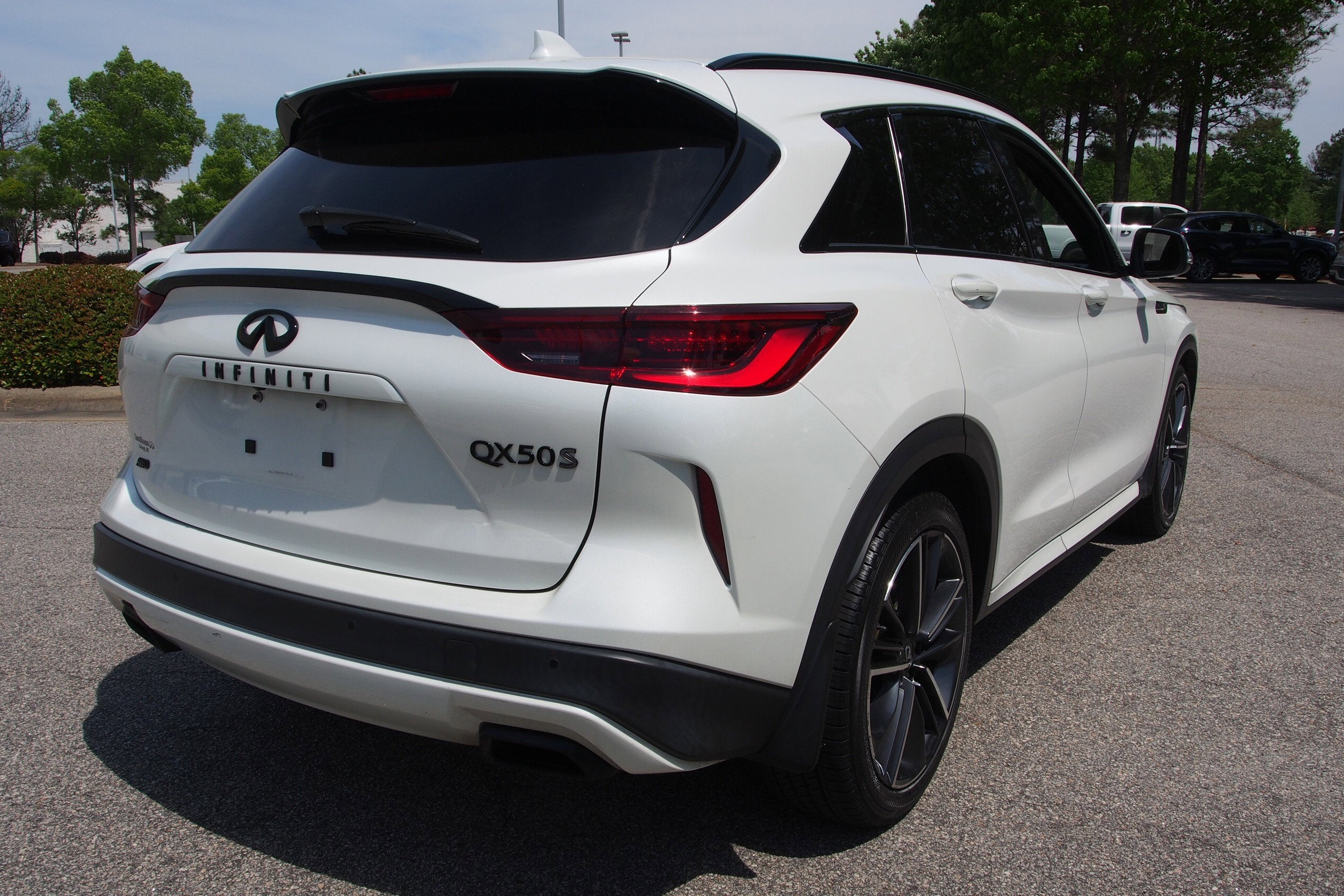 2023 INFINITI QX50 SPORT