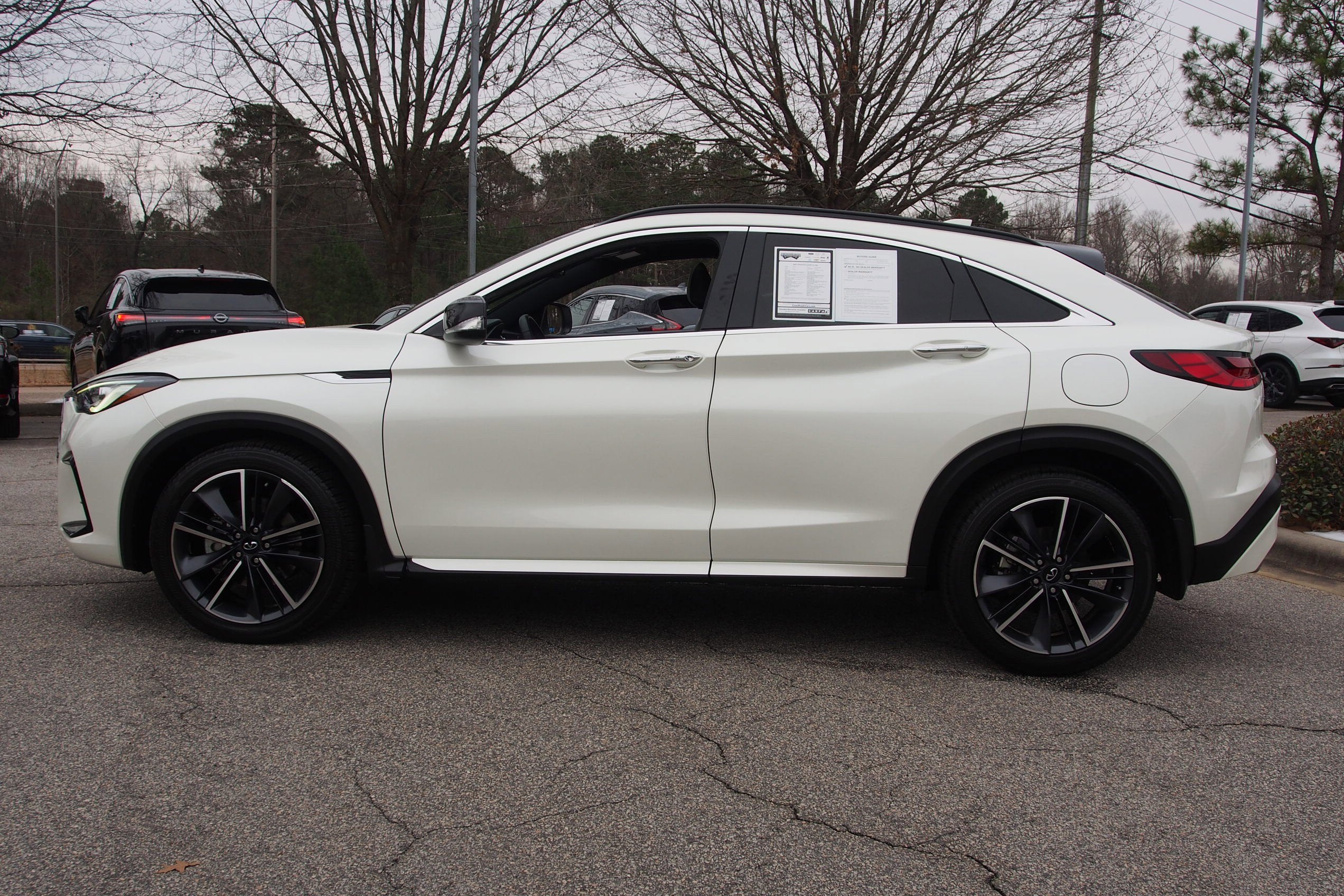 2023 INFINITI QX55 LUXE