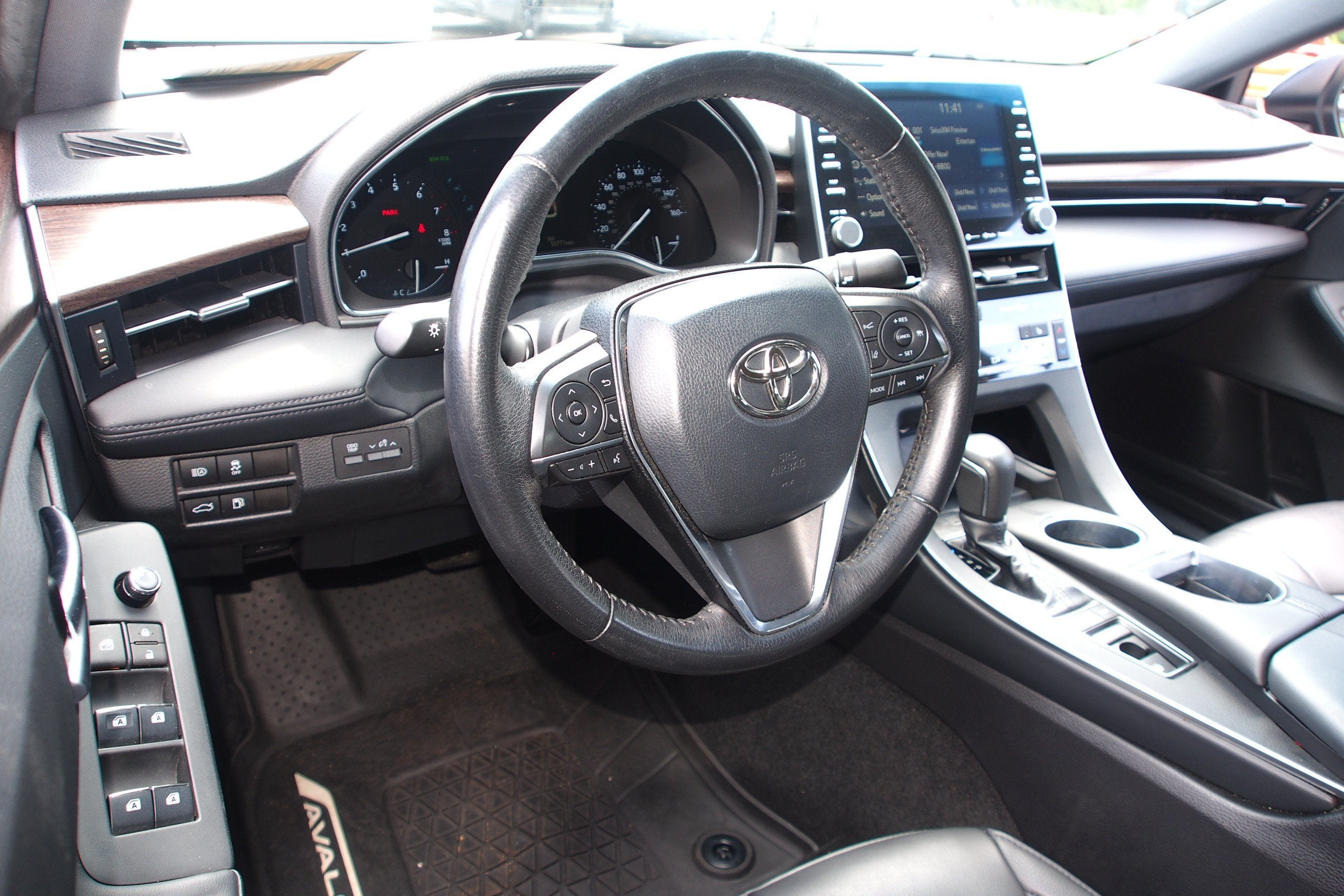 2019 Toyota Avalon XLE