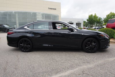 2024 Lexus ES ES 300h F SPORT Handling