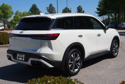2025 INFINITI QX60 LUXE