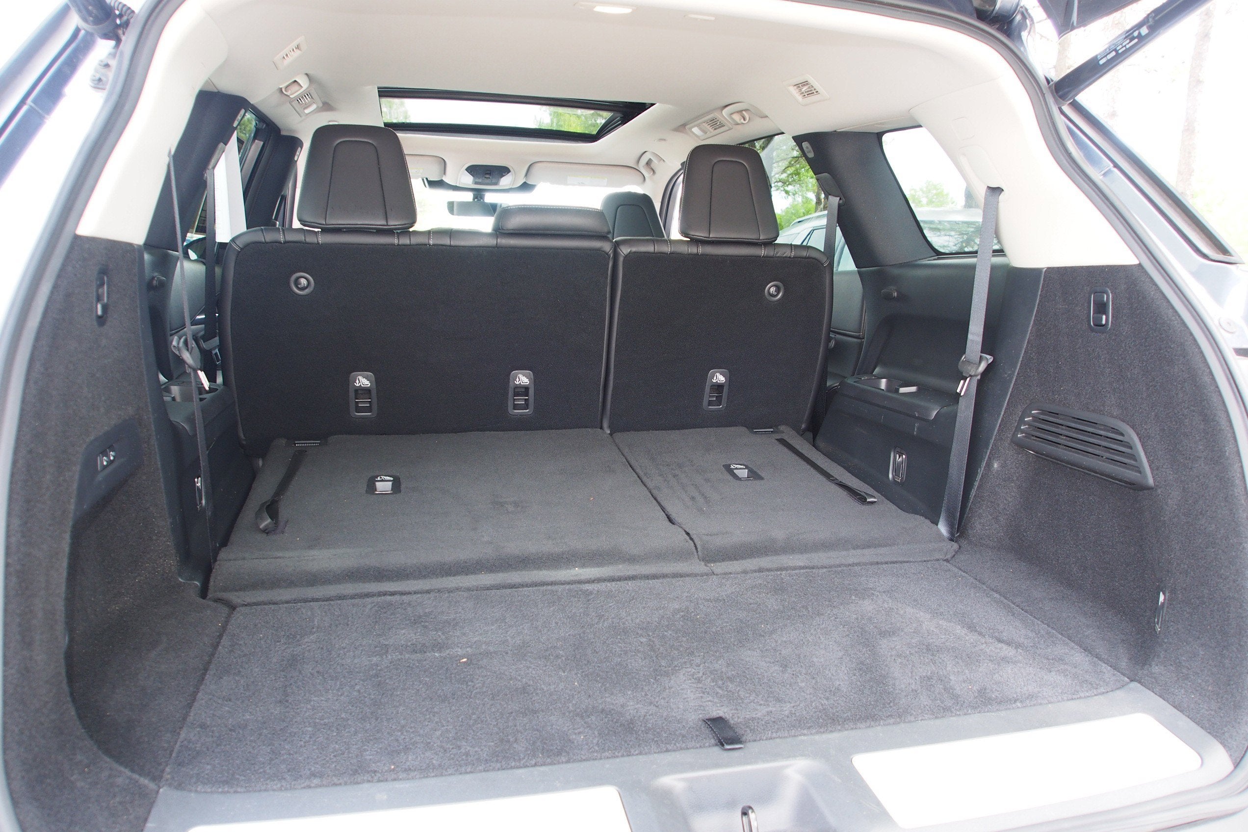 2025 INFINITI QX60 SENSORY