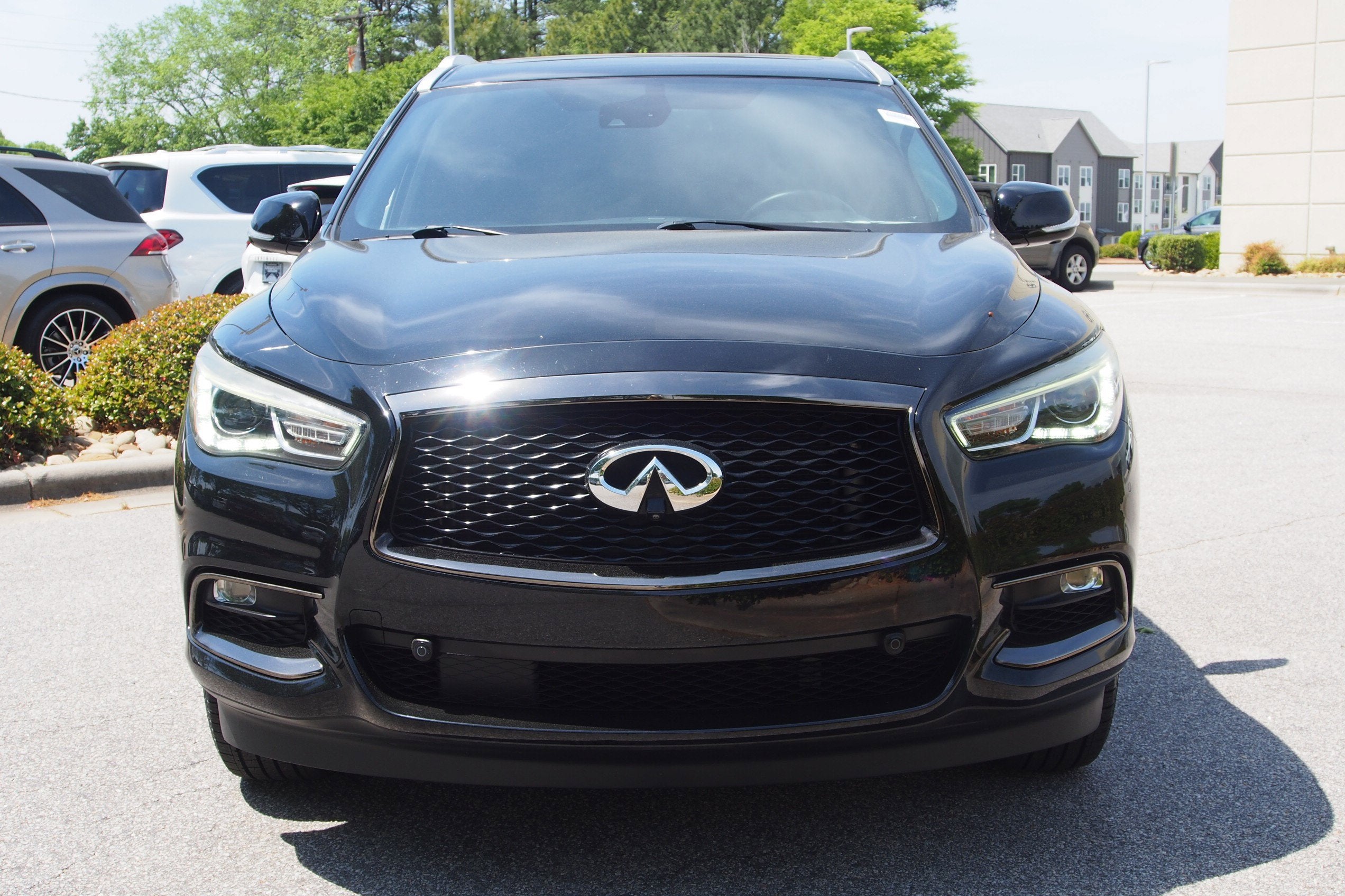 2020 INFINITI QX60 LUXE