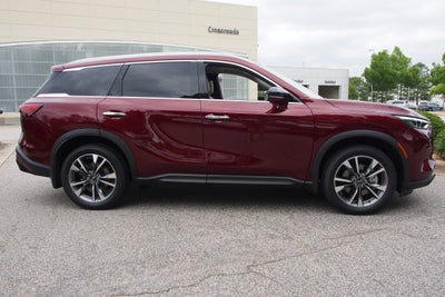 2023 INFINITI QX60 LUXE