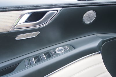 2025 Genesis GV80 Select