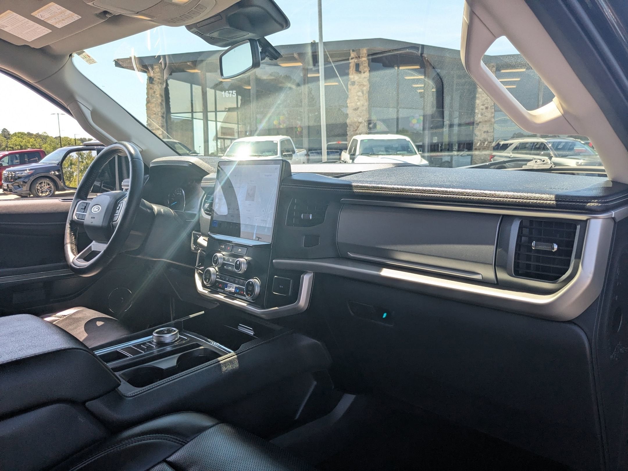 2024 Ford Expedition XLT