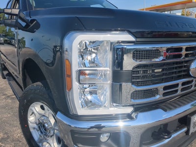 2027 Ford Super Duty F-250 SRW F-250® XLT