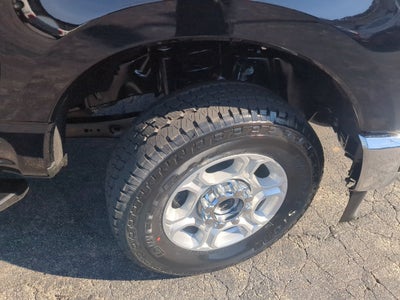 2027 Ford Super Duty F-250 SRW F-250® XLT