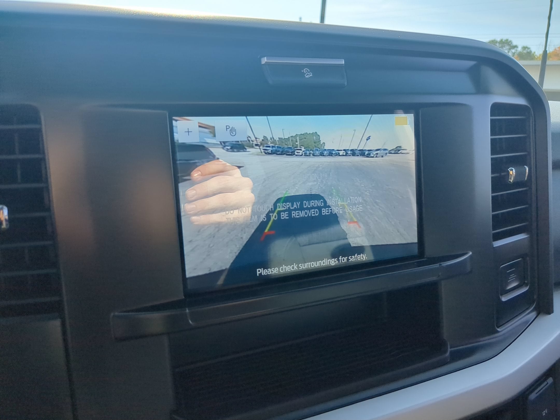 2027 Ford Super Duty F-250 SRW F-250® XLT