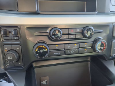 2027 Ford Super Duty F-250 SRW F-250® XLT
