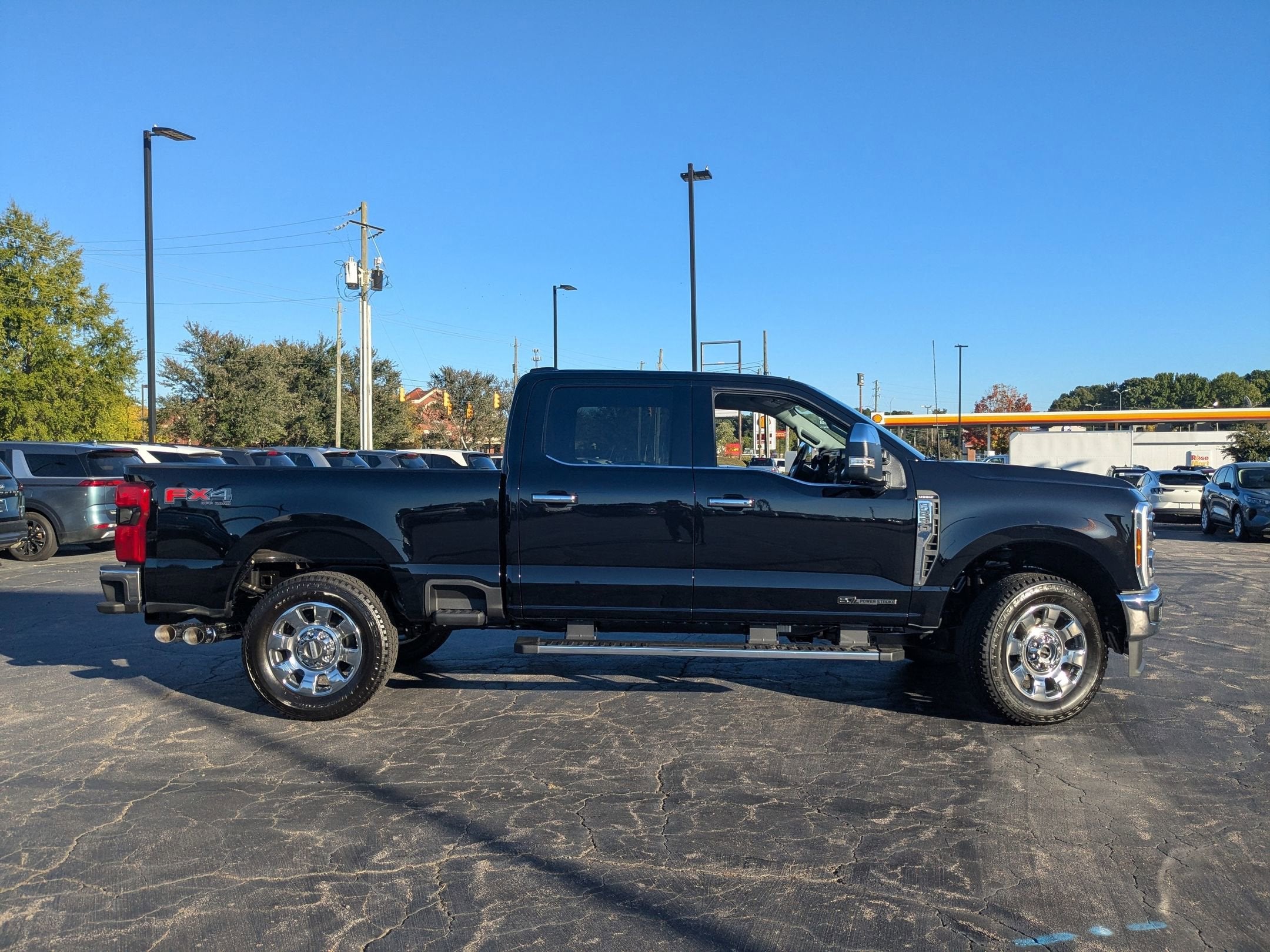 2026 Ford Super Duty F-250 SRW LARIAT