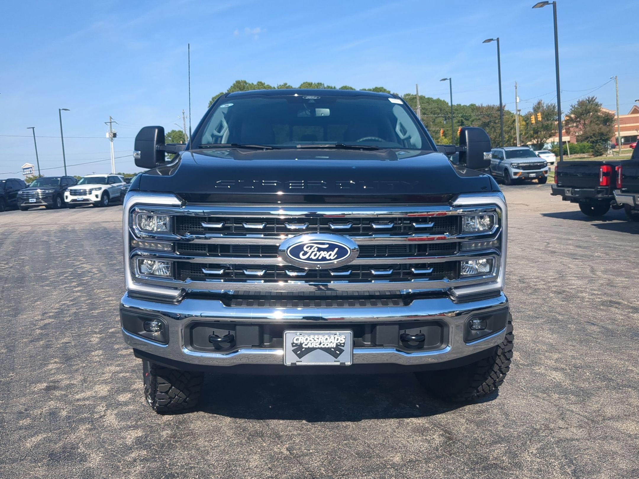 2027 Ford Super Duty F-350 SRW XLT