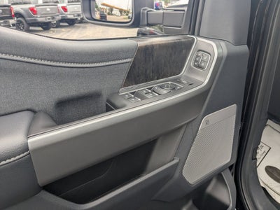 2026 Ford Super Duty F-350 DRW LARIAT
