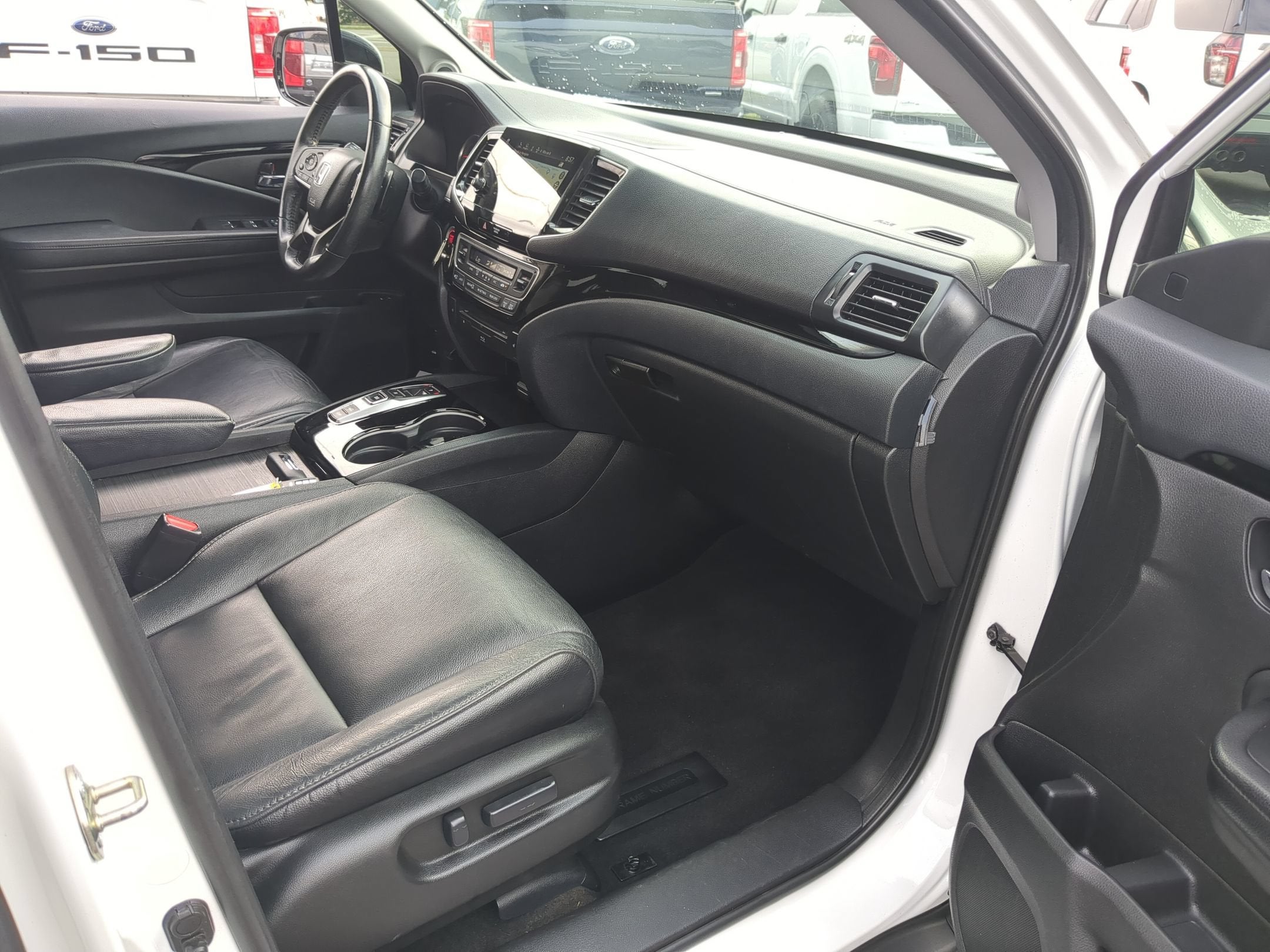 2020 Honda Pilot Touring 8-Passenger