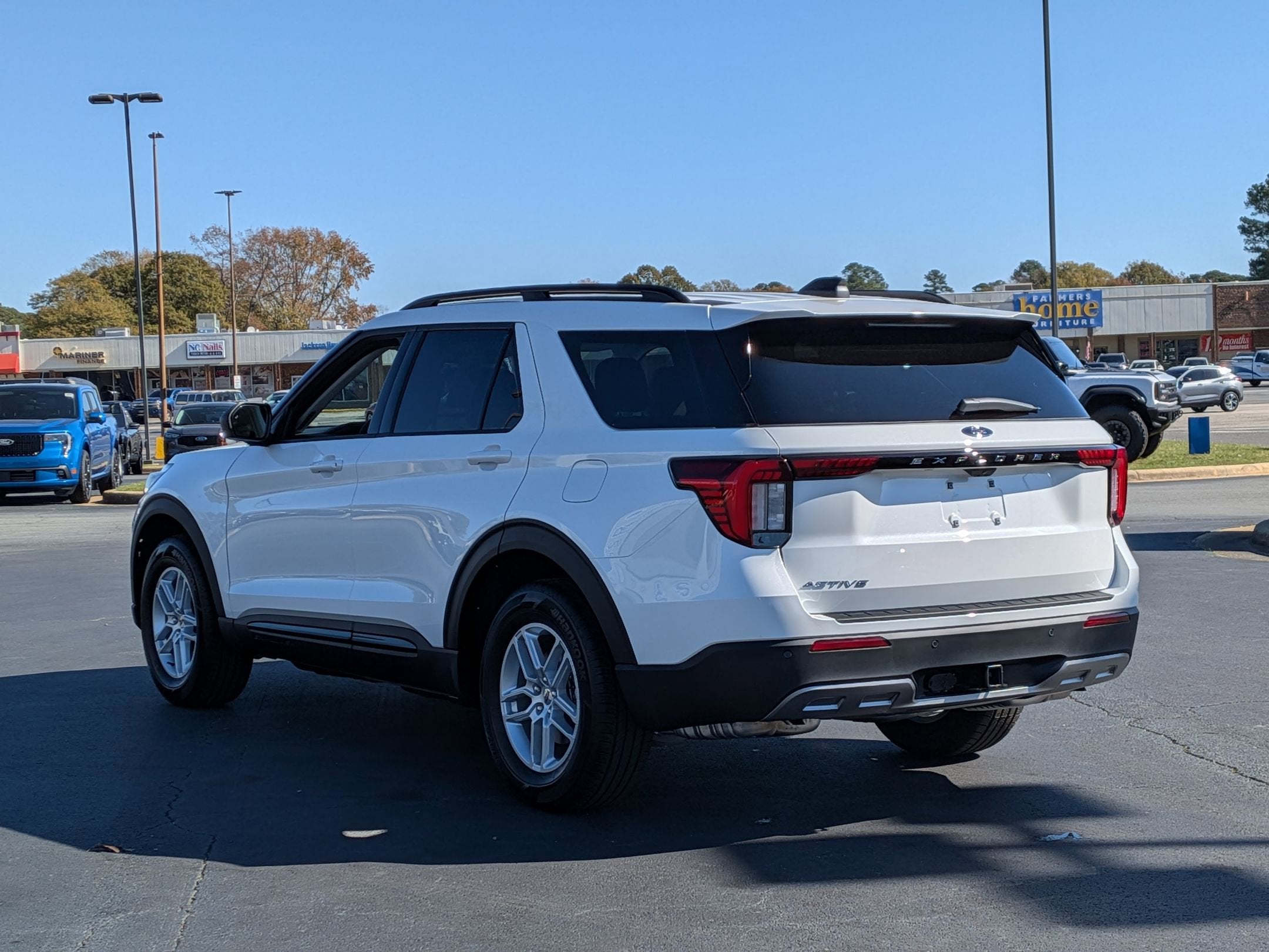 2026 Ford Explorer Active w/100A Pkg
