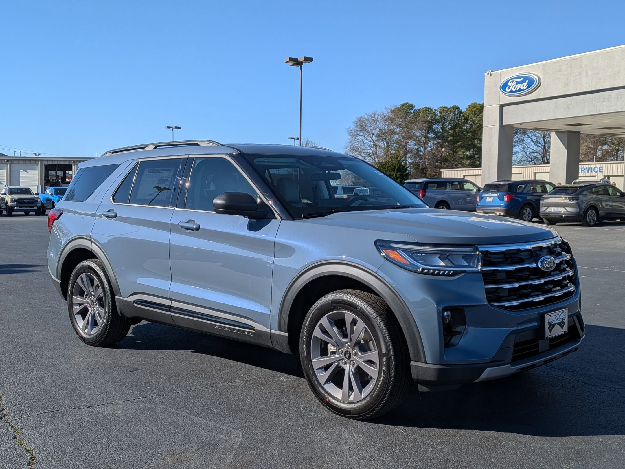 2026 Ford Explorer Active w/100A Pkg
