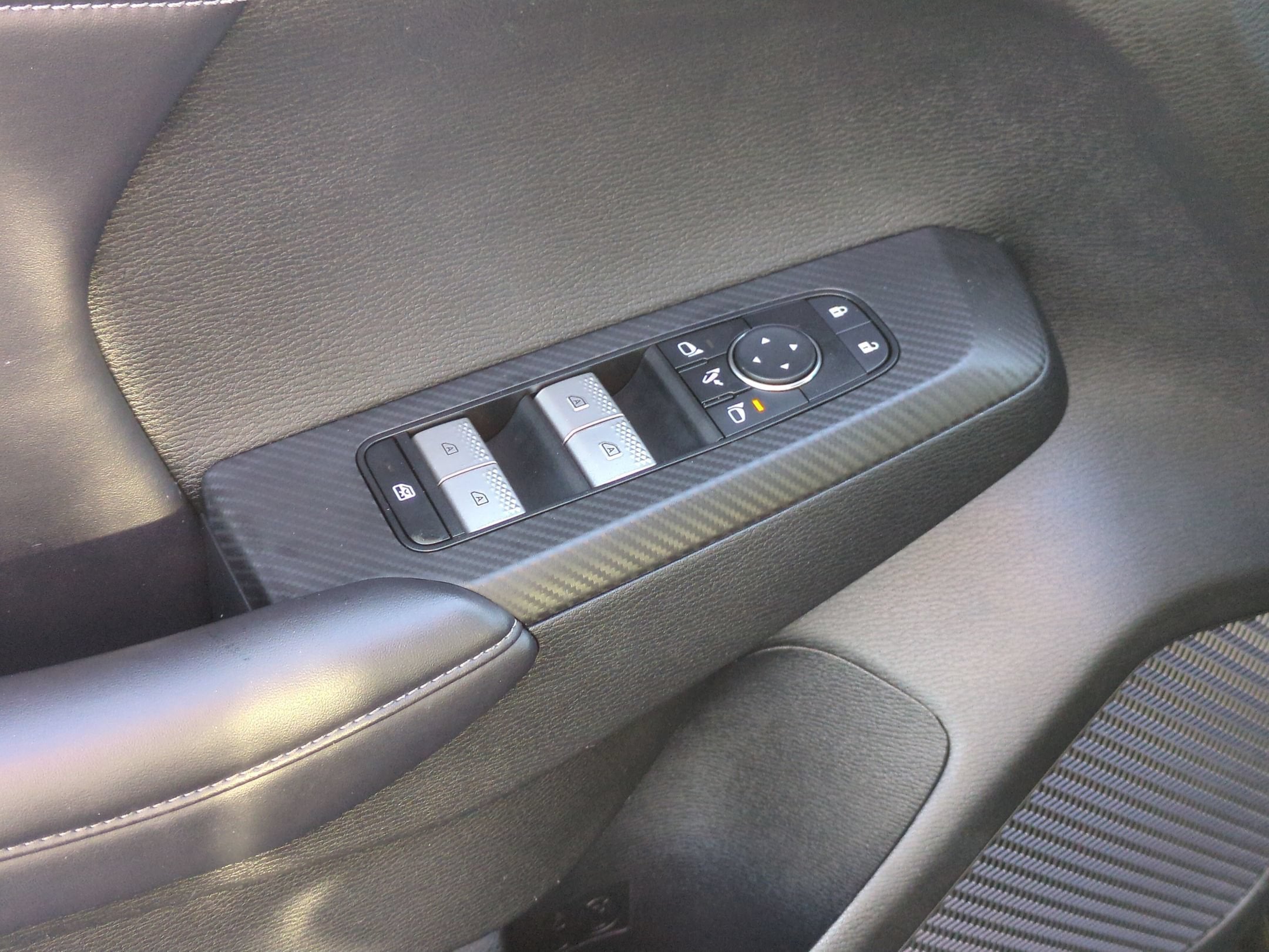 2024 Mitsubishi Outlander SE Black Edition