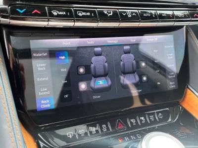 2022 Jeep Grand Wagoneer Series II