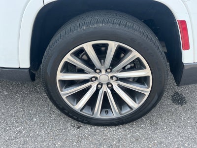 2022 Jeep Grand Wagoneer Series II