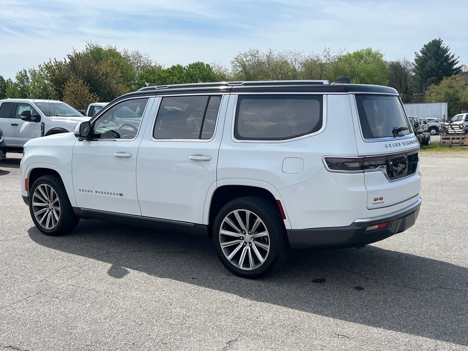 2022 Jeep Grand Wagoneer Series II