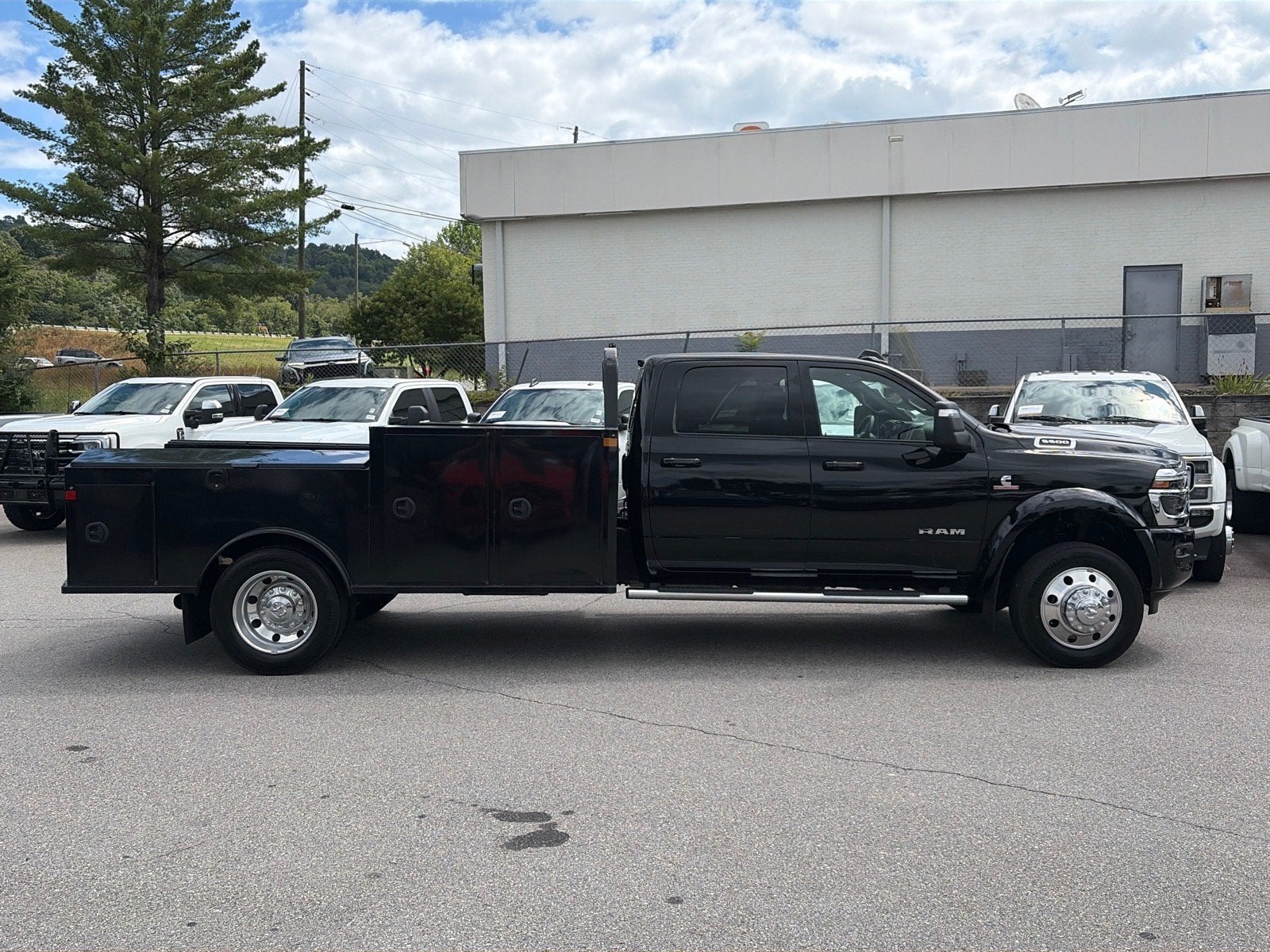 2025 RAM 5500 Chassis Cab Big Horn